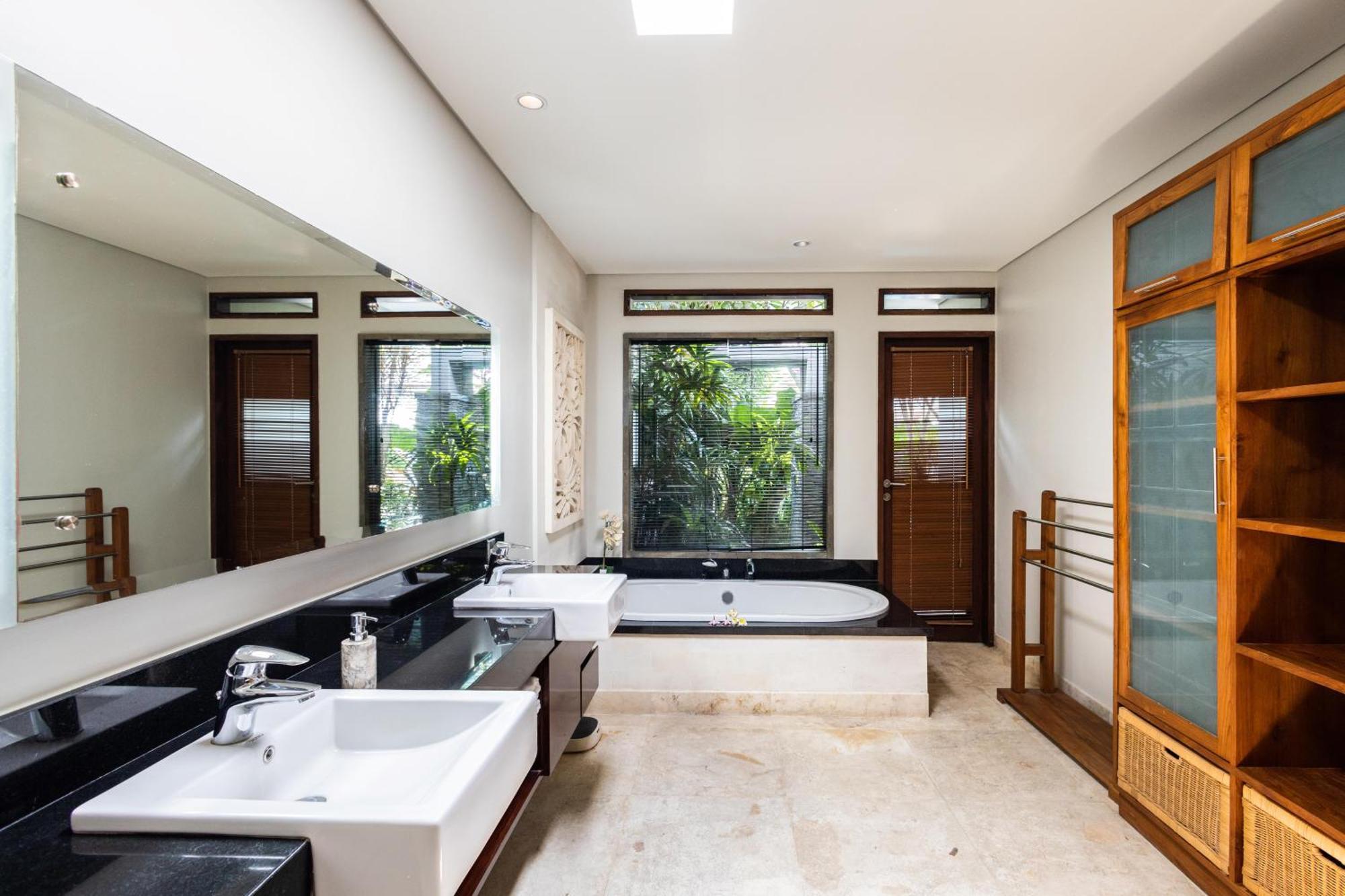 Kejora Beachfront Estate Sanur - Luxurious Villa Seven Kejora Eksteriør bilde